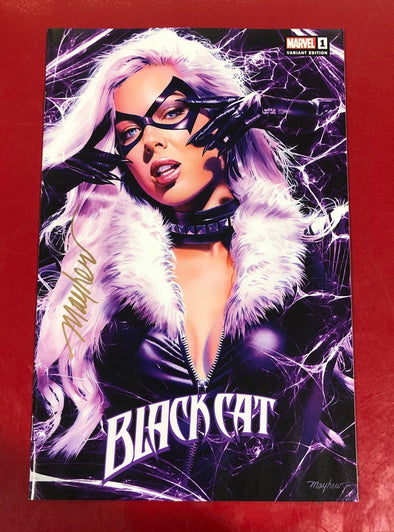 Black Cat (2019) #01 (Mike Mayhew EX Variant Signed by Mike Mayhew)